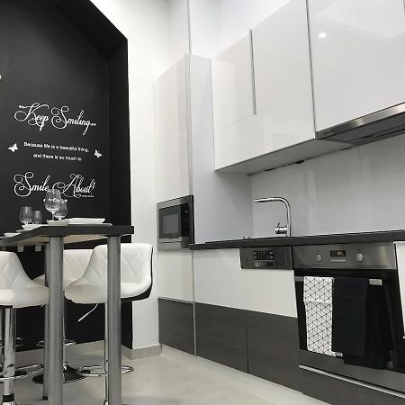 Manyi Apartman Debrecen Exterior foto