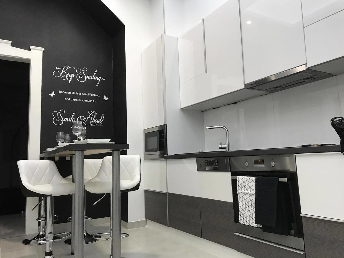 Manyi Apartman Debrecen Exterior foto